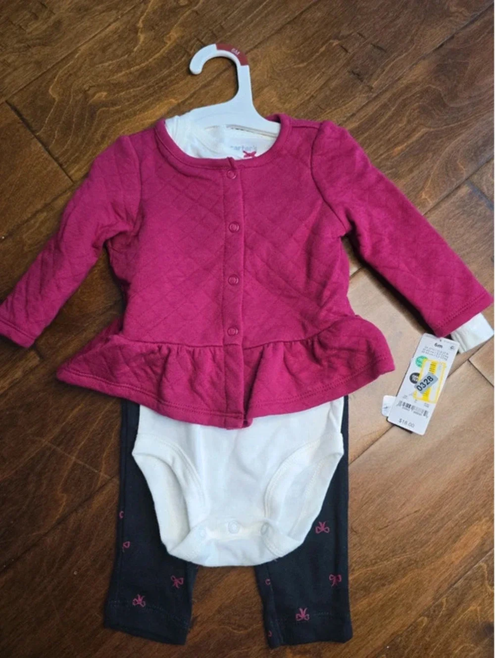 6m brand new three piece outfit set from carter's item, 328G5